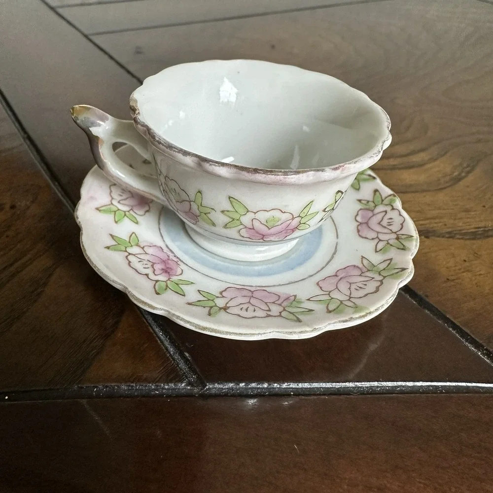 VTG Japanese Miniature Hand Painted Floral‎ Teacup w 2.5 Inch Saucer Set Signed